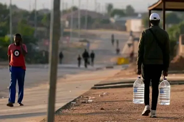 Afrique du Sud : Plus de 500 personnes victimes d'intoxication à l'eau