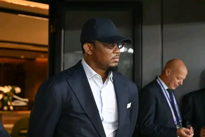 Cameroun : Samuel Eto’o accusé de mauvaise gestion de fonds après un match contre la Russie