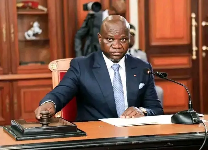 Gabon : Oligui Nguema porte le gouvernement à 32 ministres