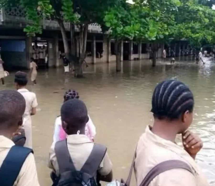 Inondation à Ouinhi : Le Ceg Tohouès sous l'eau depuis 2 semaines