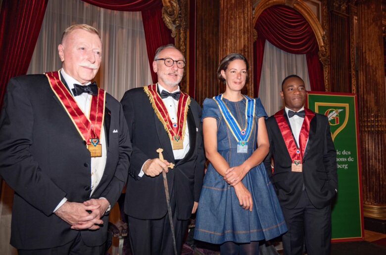France : Marie Cécile Zinsou  intègre la confrérie Gutenberg.
