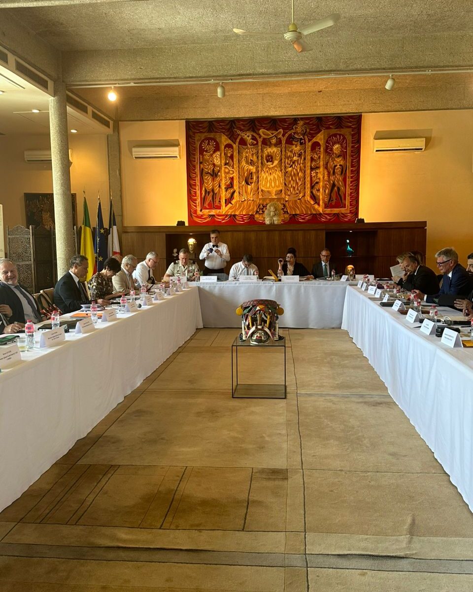 Rencontre des ambassadeurs de France en Afrique de l'Ouest : Cotonou, carrefour des réflexions sur une nouvelle coopération française