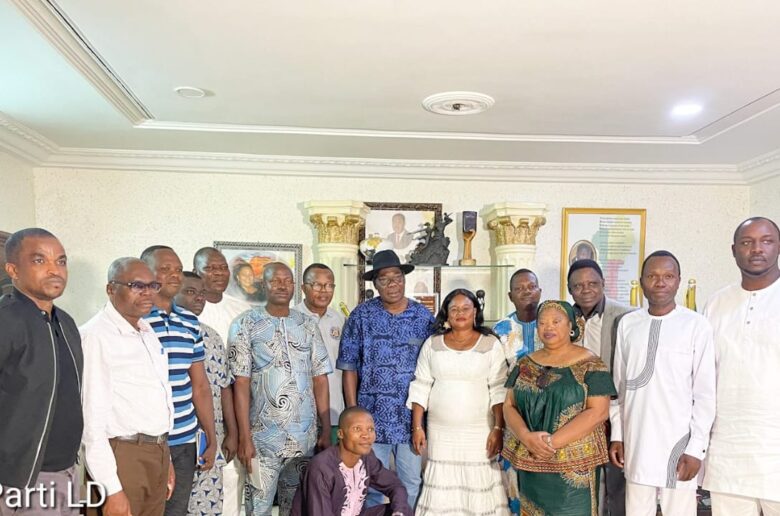  Les Démocrates : Boni Yayi échange avec des cadres du Couffo