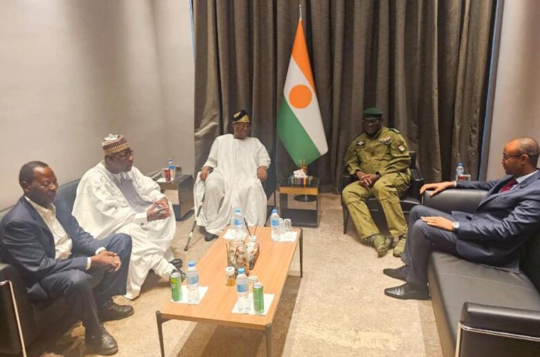 Crise Bénin-Niger : Yayi et Soglo accueillis par les autorités de Niamey