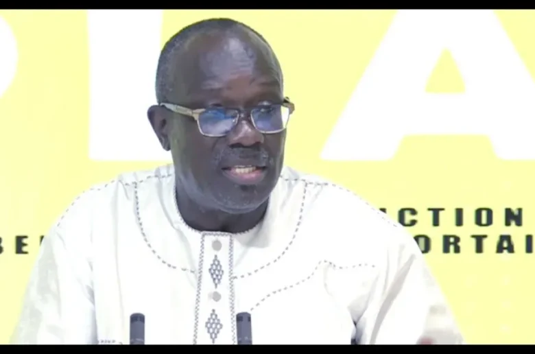 Regard sur le code électoral  : "C'est un code tordu..c'est truffer d'irrégularités et de contradictions" dixit Basile Ahossi