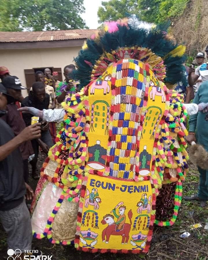 Plus de Égun-égun chicotte à la main à Cotonou : Les manifestations interdites de même que la pratique des cultes Oro/Abikou