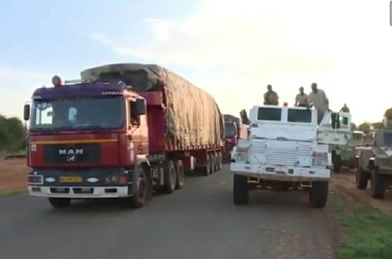  Niger : Des camions incendiés à Tillabéry