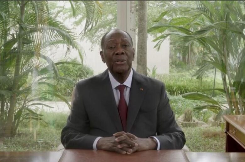 Présidentielle en Côte d’Ivoire: Alassane Ouattara annonce sa candidature
