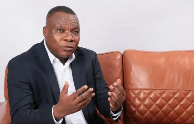 Bénin/Majorité présidentielle : Jacques Ayadji tire à boulets rouges sur Edmond Agoua de l'UP-R