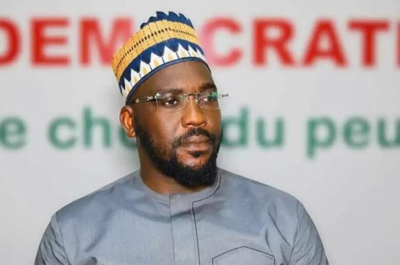 Critiques répétées contre Boni Yayi : Guy Dossou Mitokpè répond à Janvier Yahouédéou
