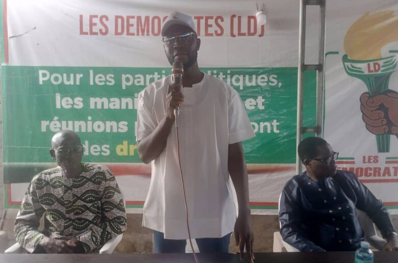 Affaire de parrainage entre Les Démocrates et la CENA : Les militants de la 6è exigent transparence et équité