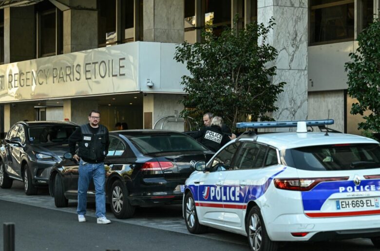 Tragédie diplomatique à Paris  : L'ambassadeur sud-africain s'écrase du 22è étage