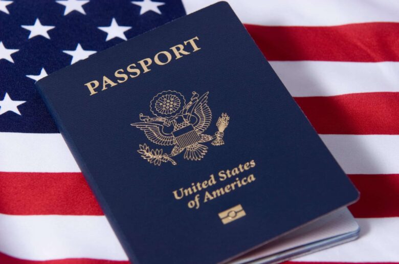 Henley Passport Index 2025 : Le passeport américain quitte le top 10 mondial