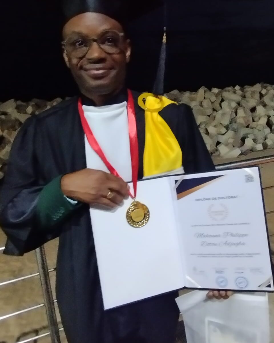 Distinction au  Sénégal : Dr Philippe ADJAGBA reçoit le titre de Docteur Honoris Causa de l’IARPA et honore le CHU-MEL de Cotonou.