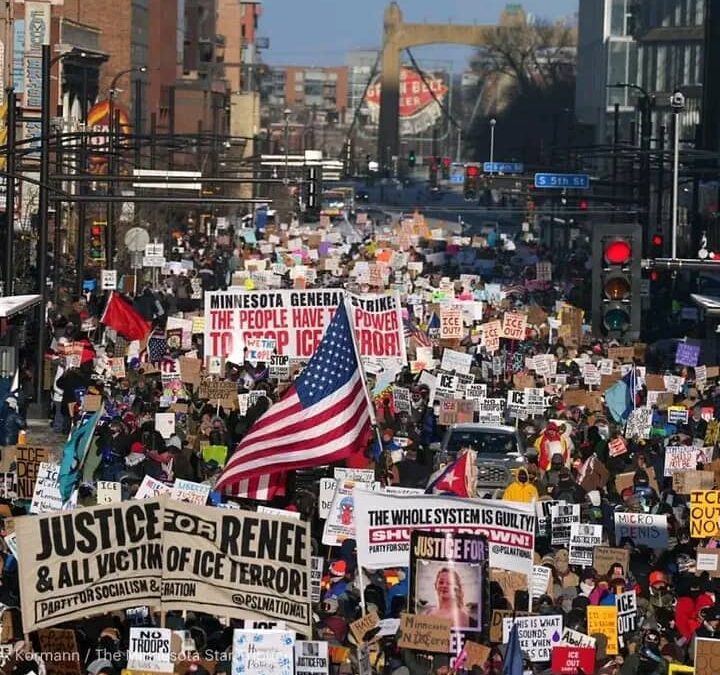 États-Unis:Tensions extrêmes à Minneapolis après la mort d’un homme abattu par des agents de l’ICE