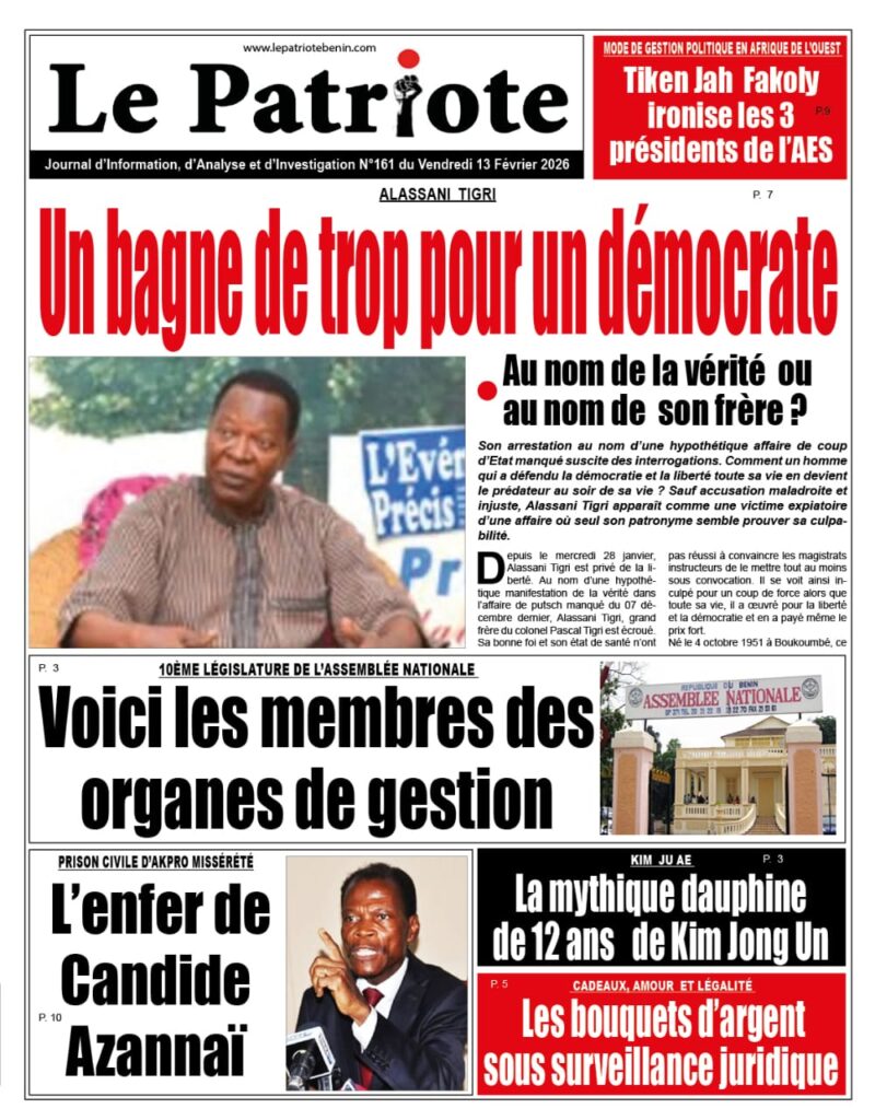LA UNE