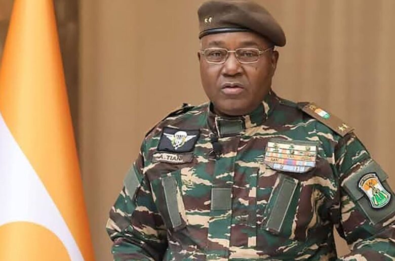Attaque terroriste à l’aéroport de Niamey : Les contre-vérités de Tiani