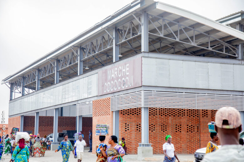 Marché moderne de Cococodji sous la pluie : Entre dénonciation et urgence d'agir