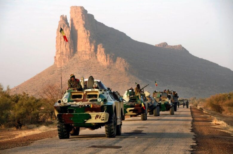 Mali : les combats reprennent à Anéfis malgré la riposte des FAMa